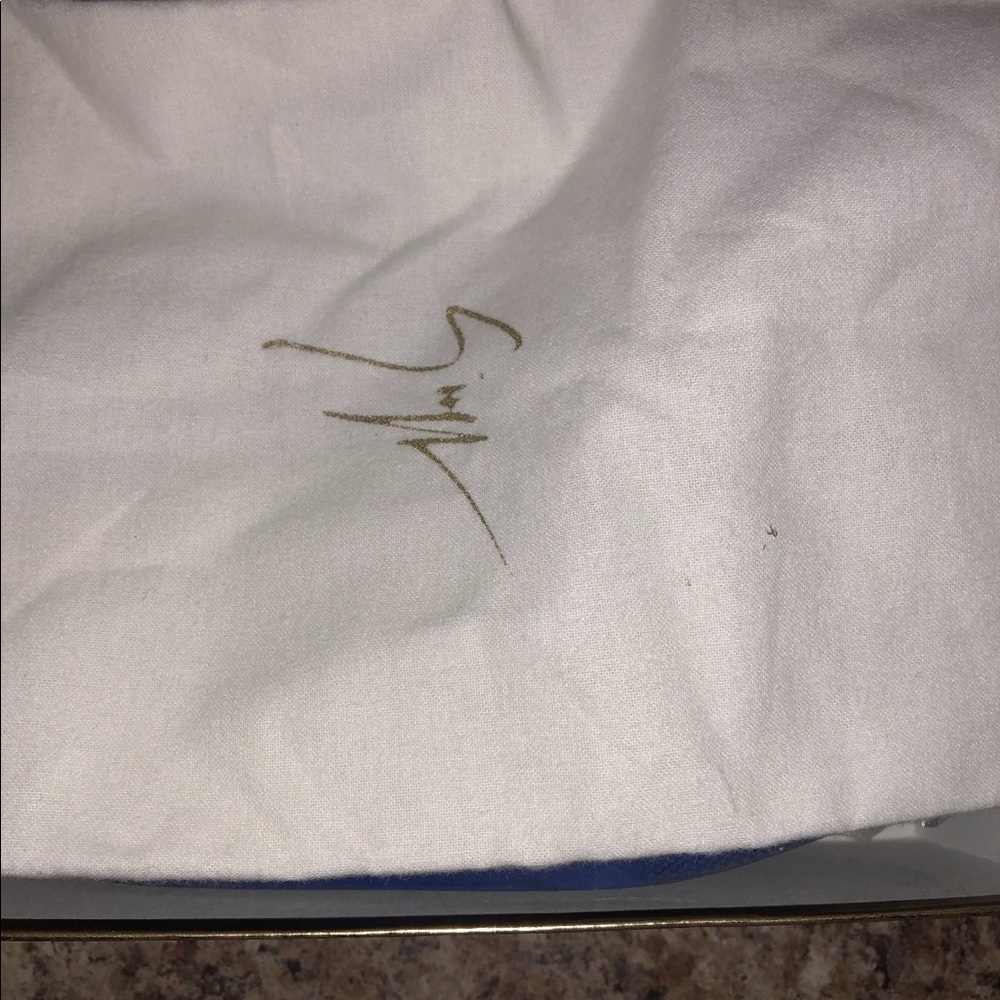 Kids Gucci shoes & Giuseppe size 10 - Picture 3 of 4